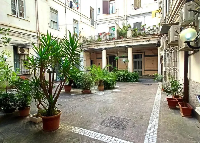 アパート Domus ナポリ